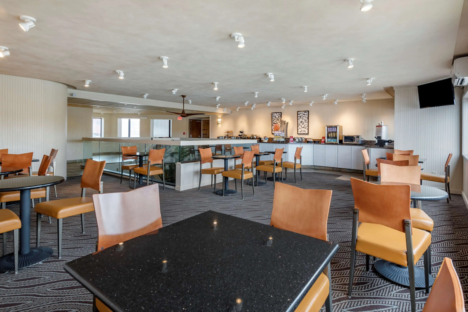 Best Western Plus Oswego Hotel and Conference Center