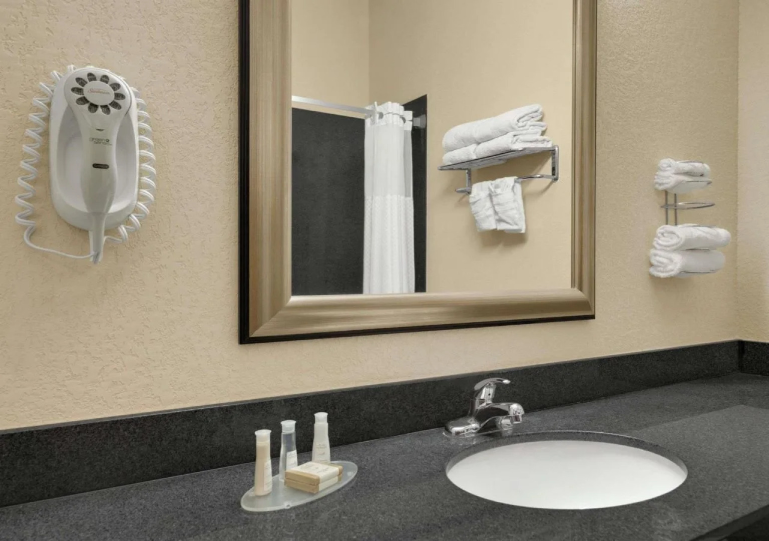 Baymont by Wyndham Marrero