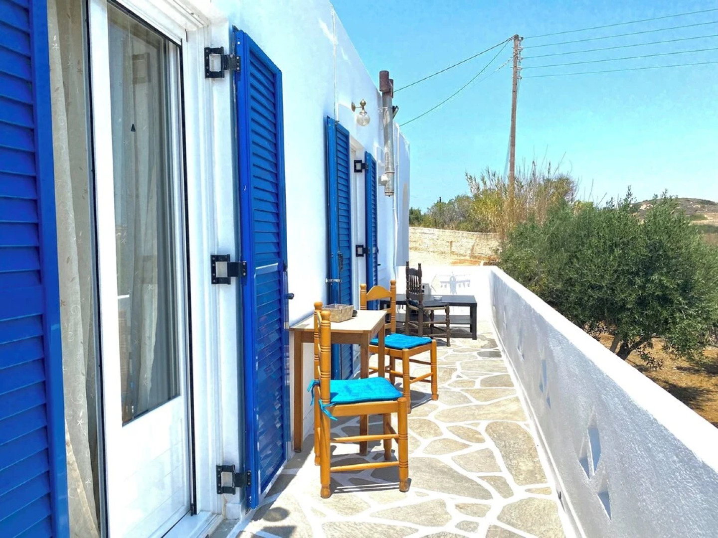 Amazing Blue Marsis Apartment in Paros