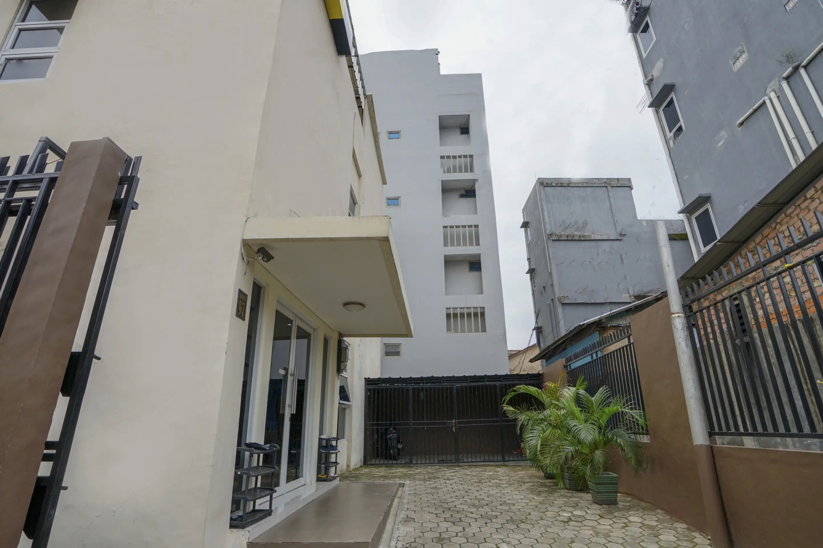 SPOT ON 2246 Kost 97 Syariah