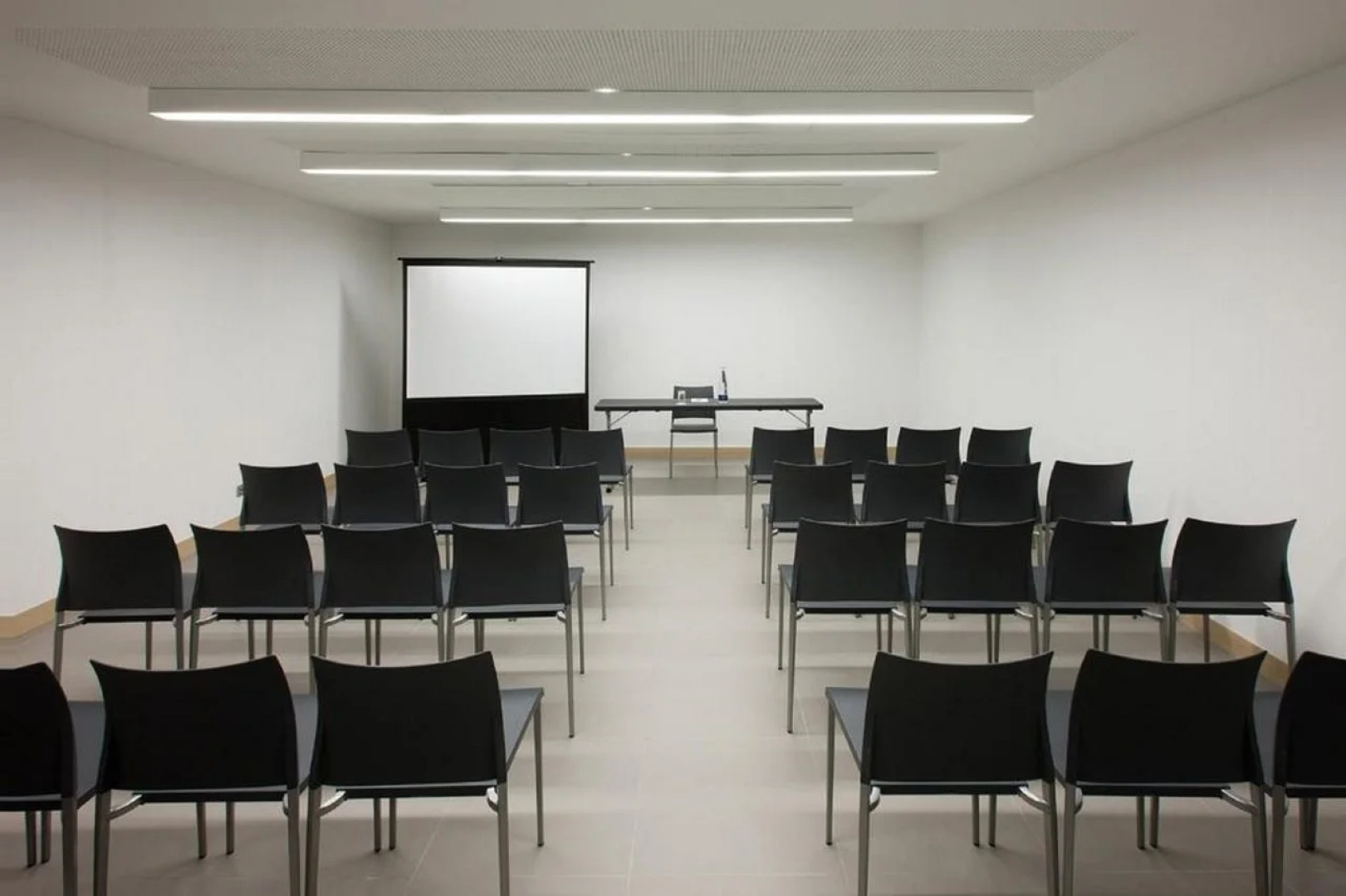 Отель NH Campo Cartagena