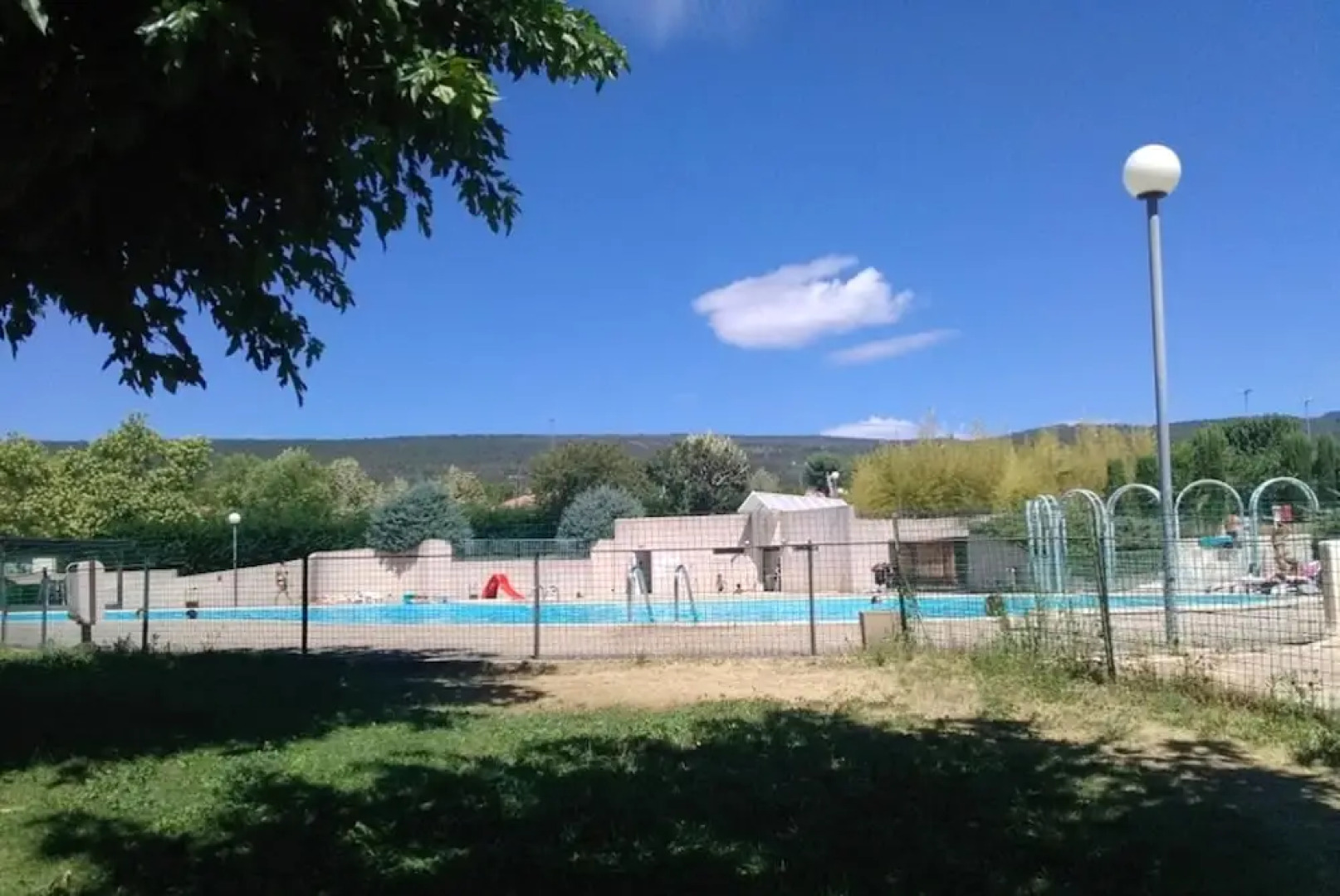 Apartment With one Bedroom in Saint-étienne-les-orgues, With Shared Pool and Wifi - 13 km From the Slopes