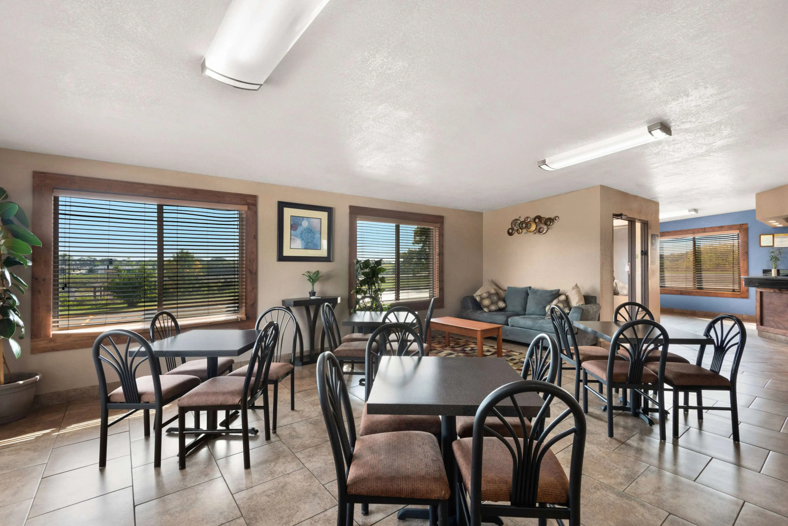 Days Inn by Wyndham Newton