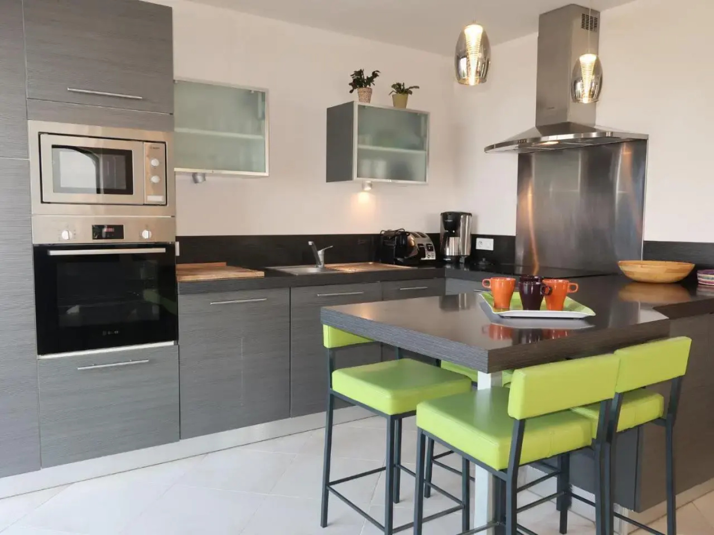 Holiday Home Men Meur (Gul100)