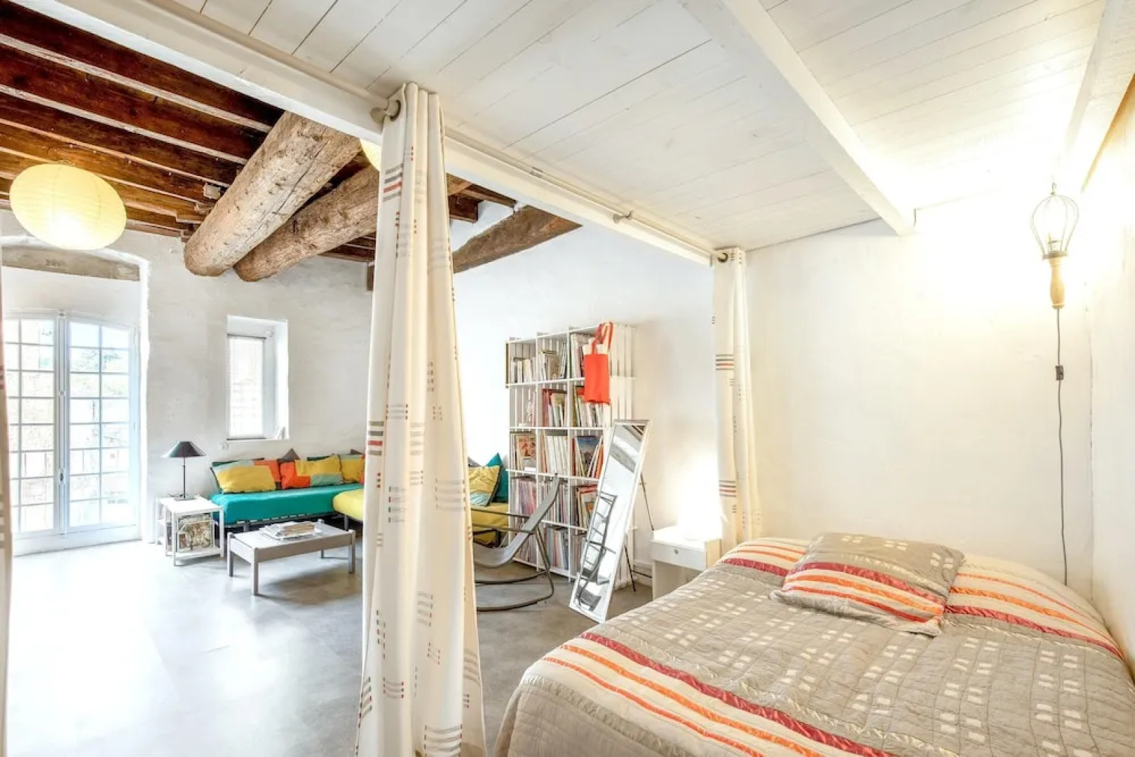 Studio in Villeneuve-lès-avignon, With Balcony