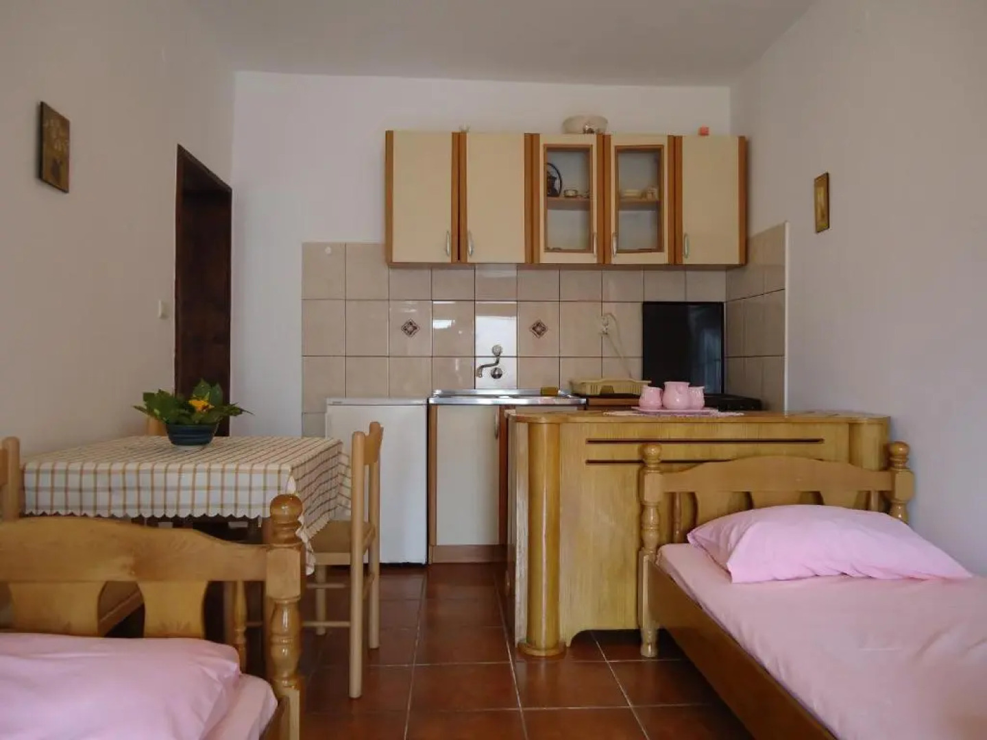 Nada Jablans Studios