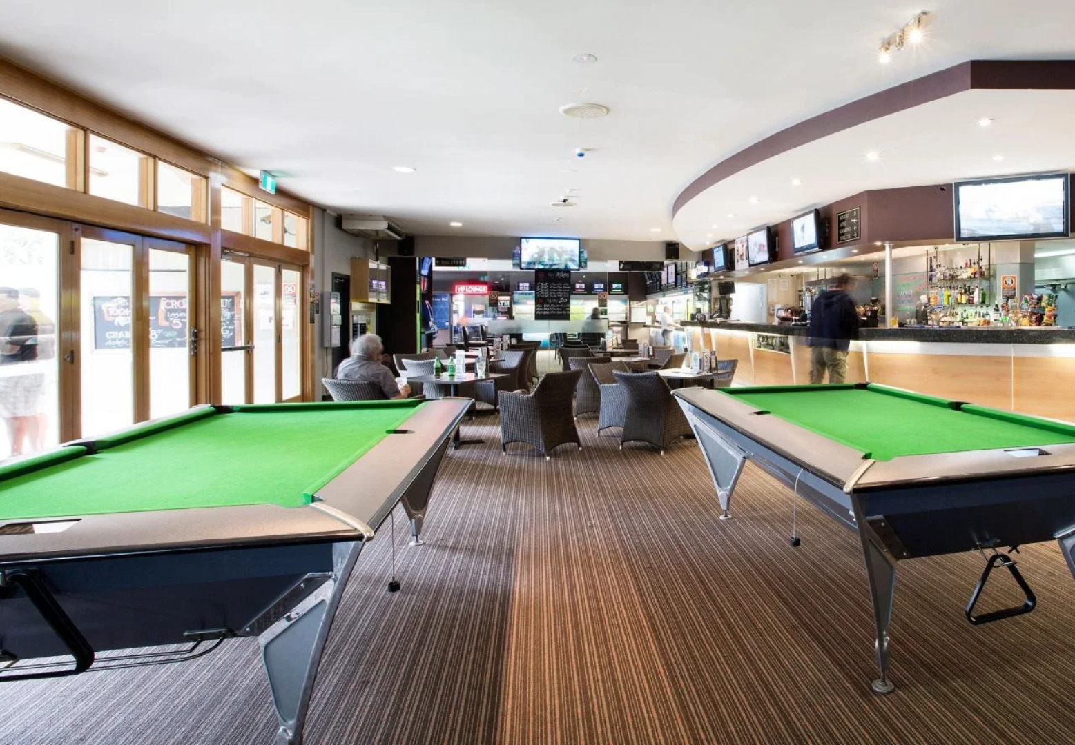 Nightcap at High Flyer Hotel