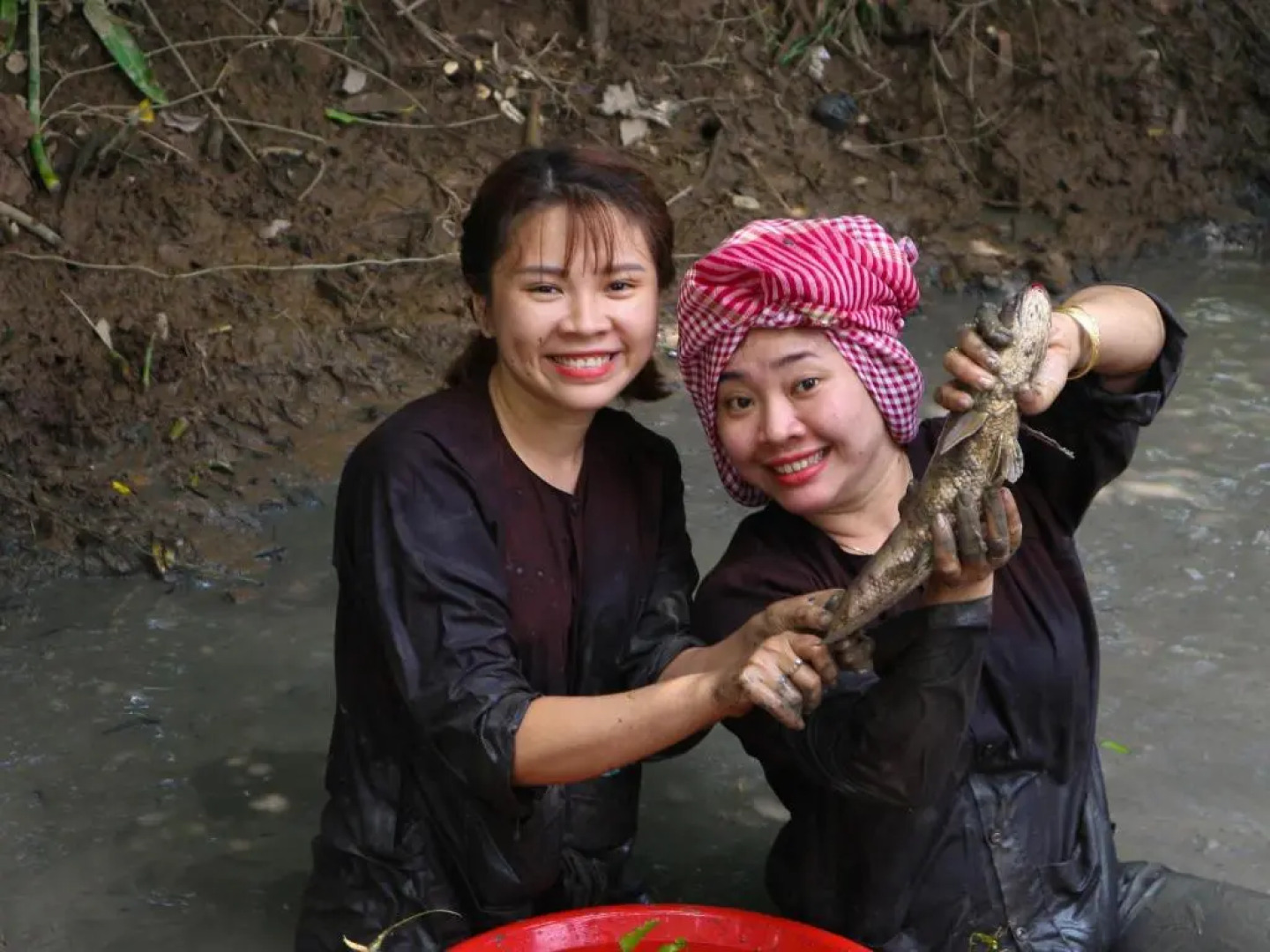 Rooster Mekong Garden & Villas