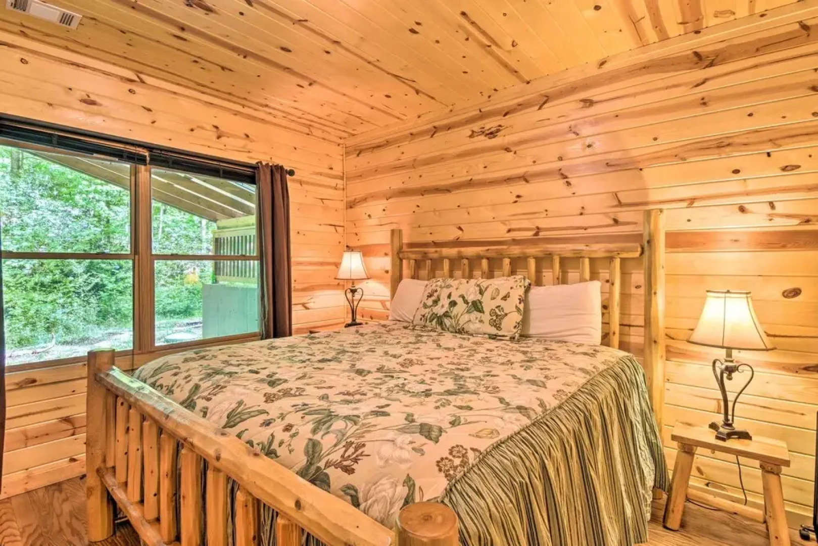 The Bear Paw at the Sautee Mountain Retreat