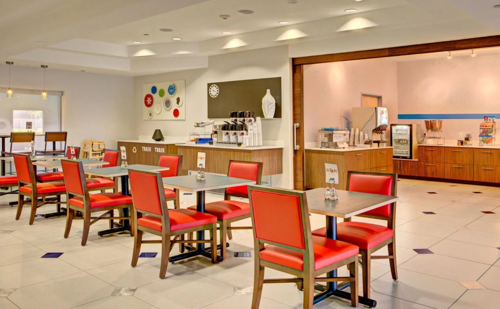 Holiday Inn Express & Suites Austin NE - Hutto by IHG