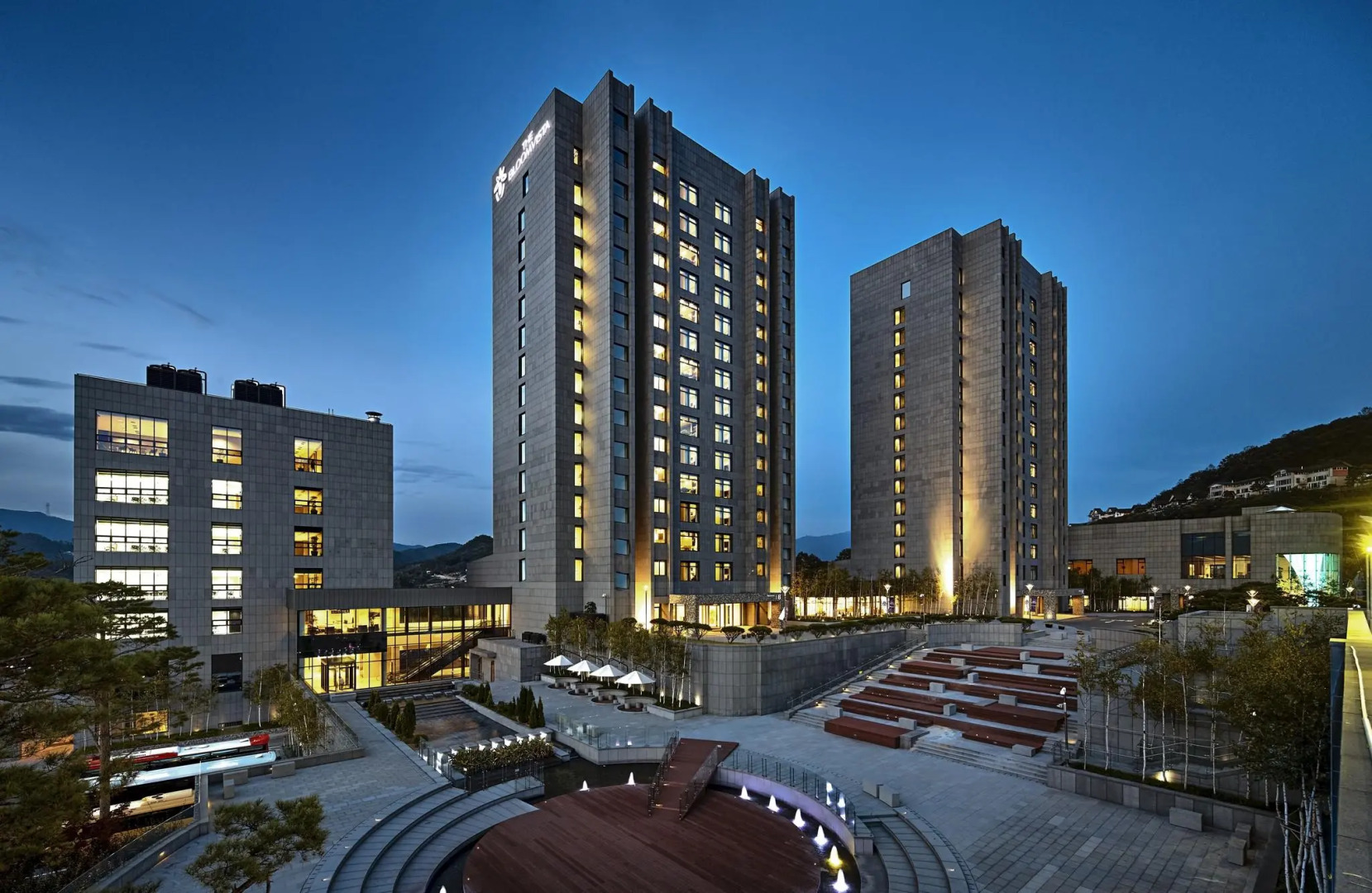 Bloomvista Hotel&Conference