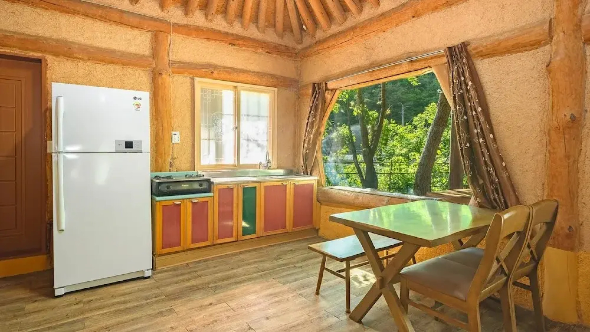 Yeongwol Wood Valley Pension