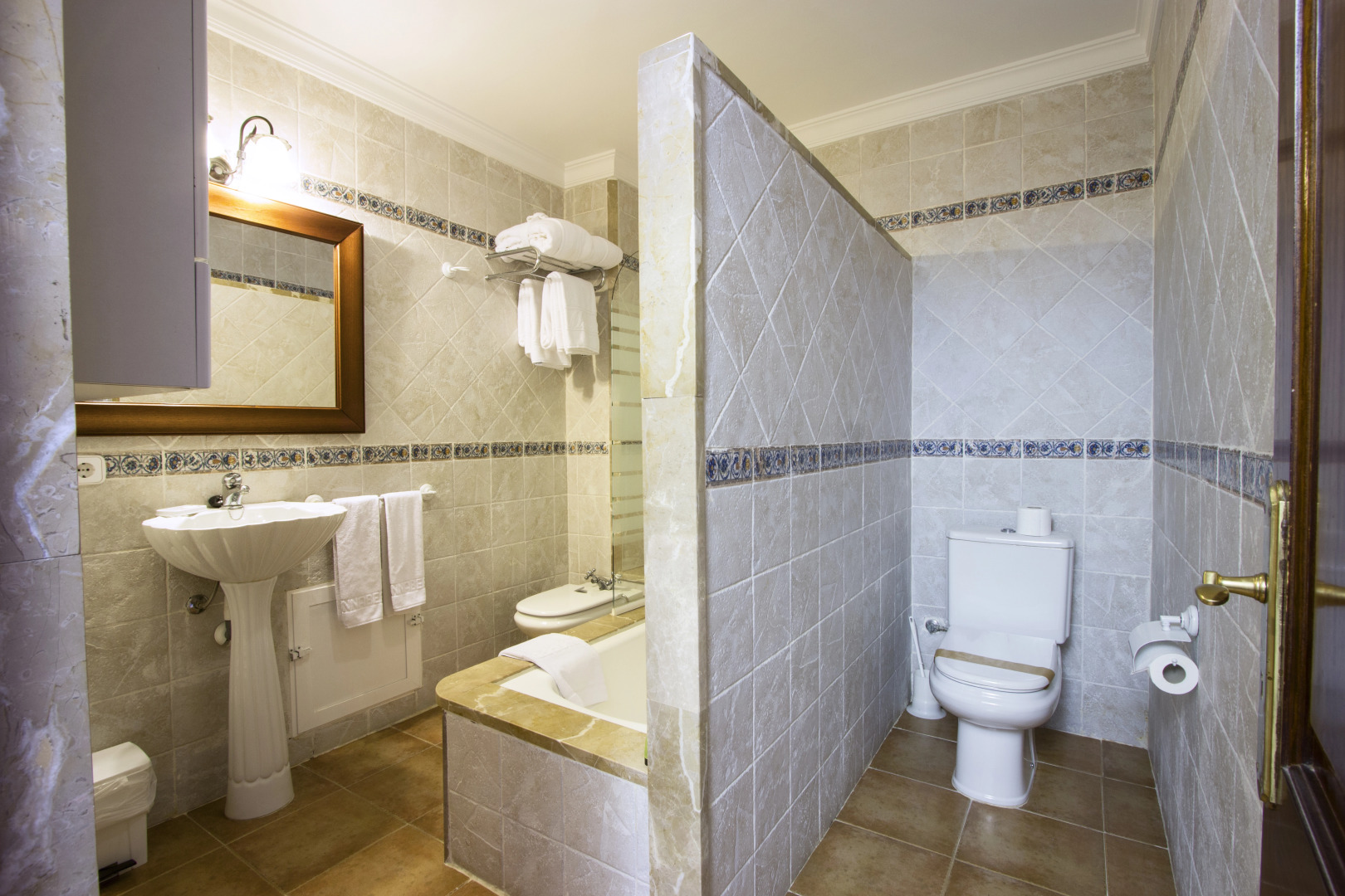 Hotel Rural Monnaber Nou & SPA