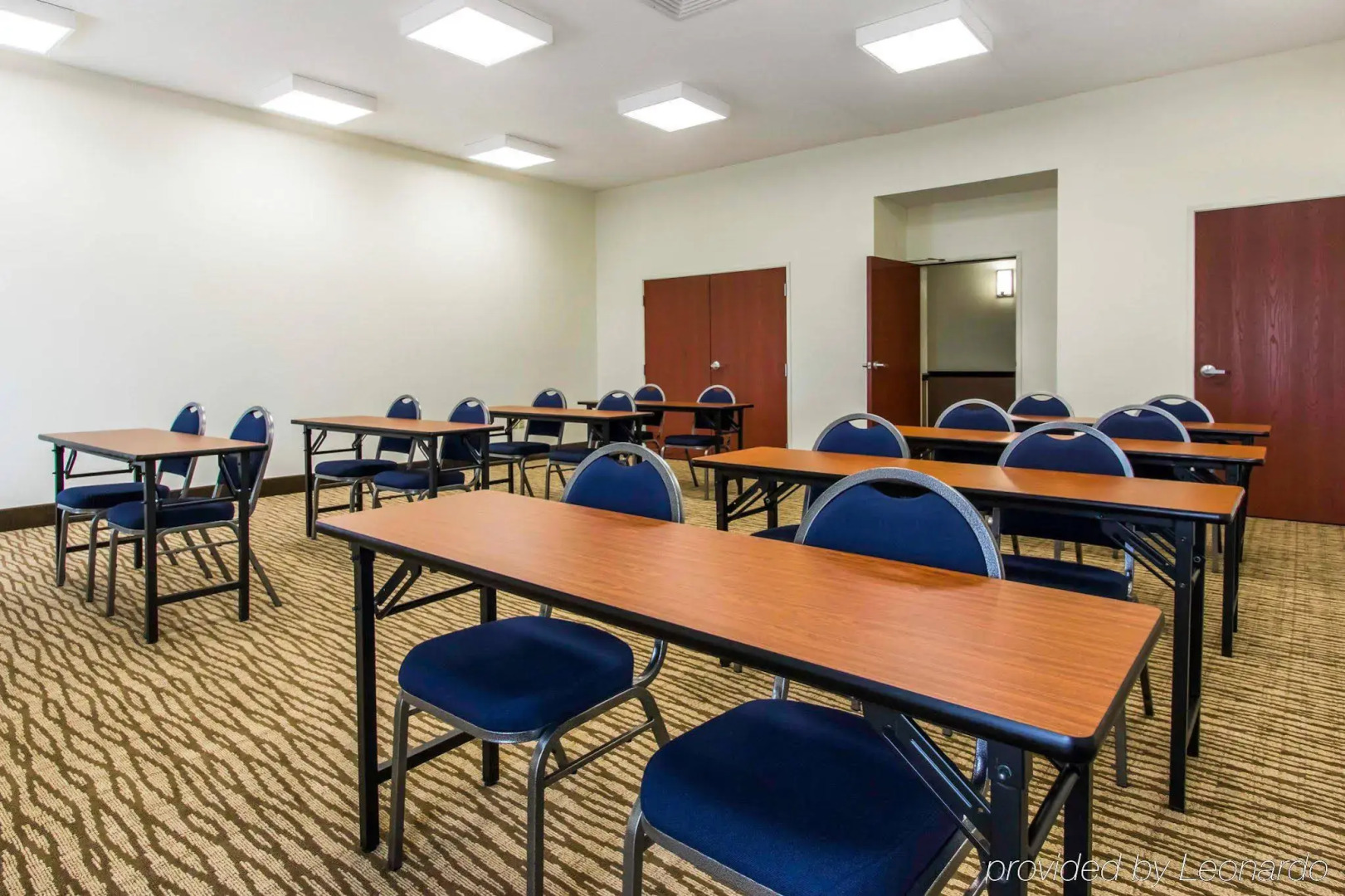 Comfort Inn & Suites Cave City