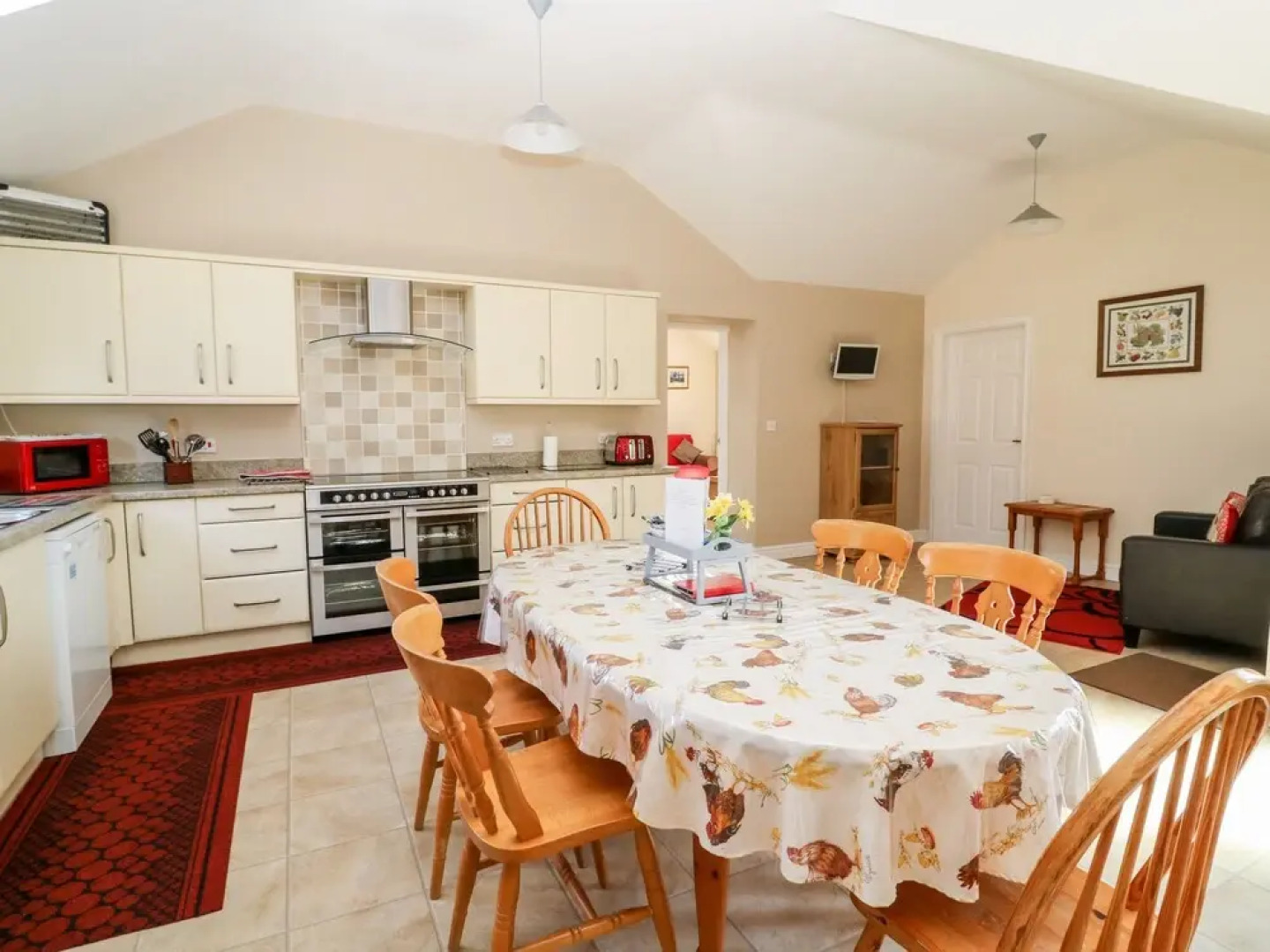 2 Pines Farm Cottages