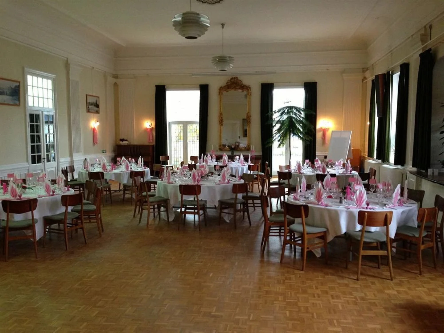 Hotel Lidenlund ved Gitte Bitsch