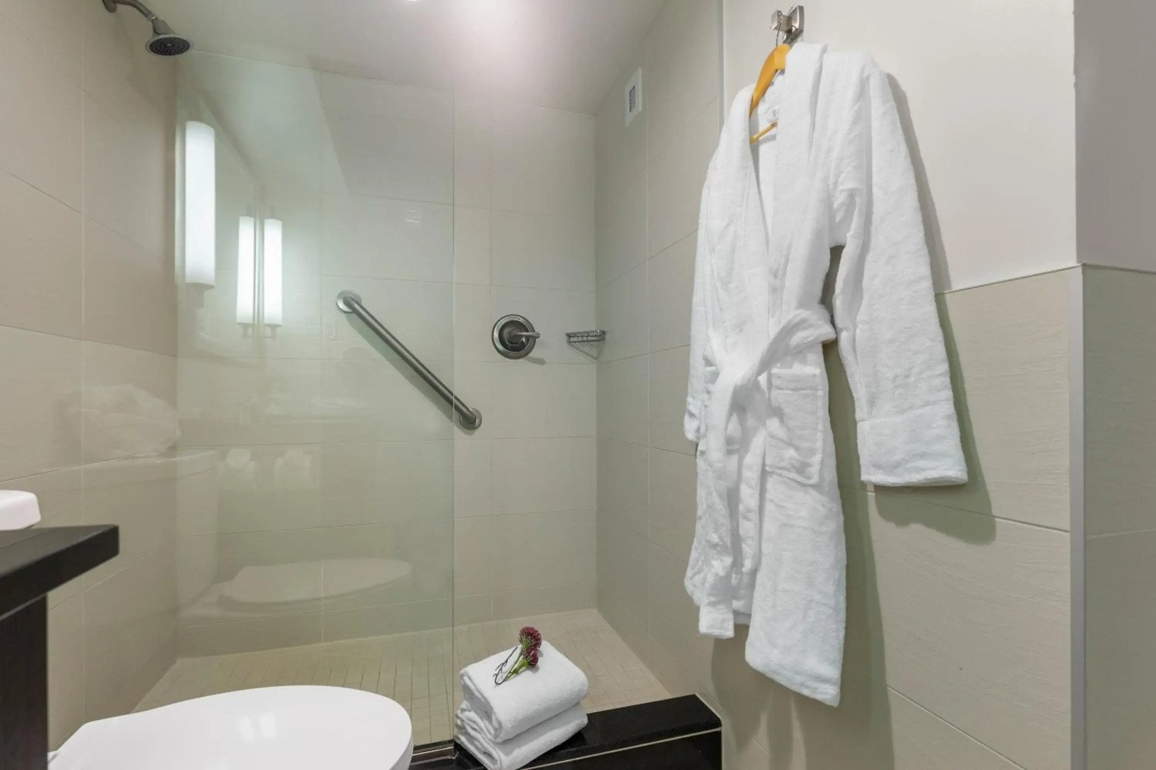 The Armon Hotel & Conference