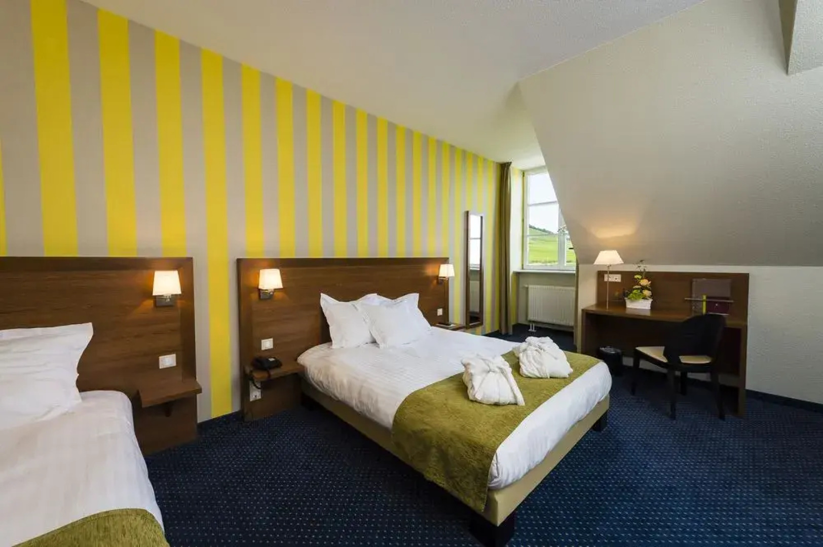 Hotel The Originals Colmar Haut Koenigsbourg Val-v