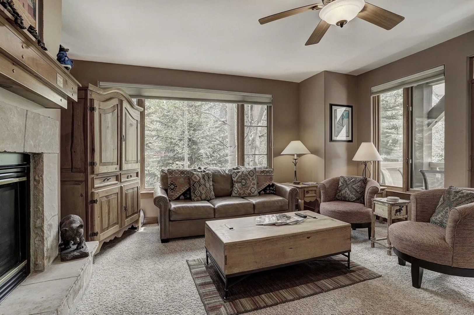 2br- Arrowhead Village- Great Location And Gorgeous  2 Bedroom Condo by RedAwning