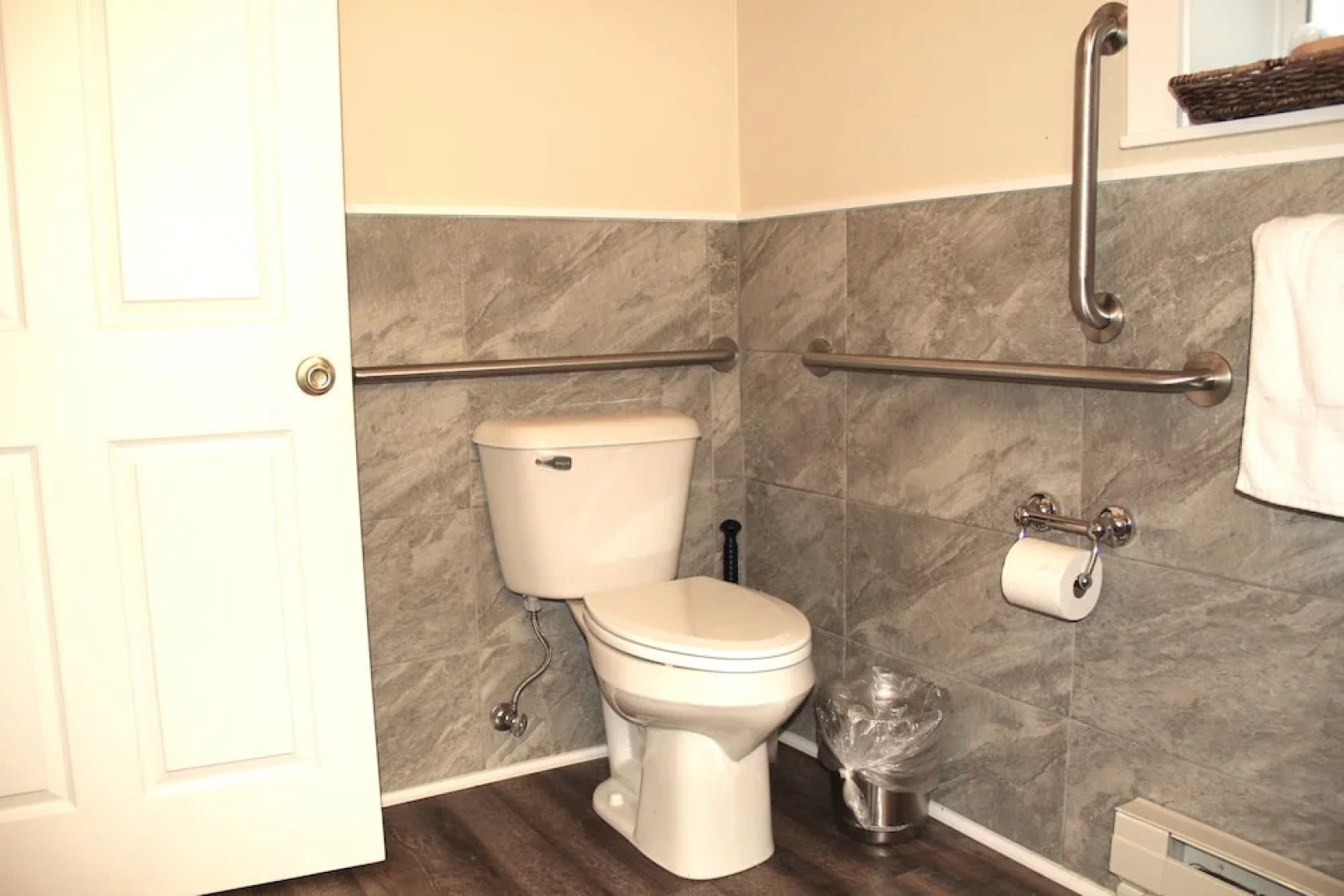 Yellowstone Hot Spring Cabins