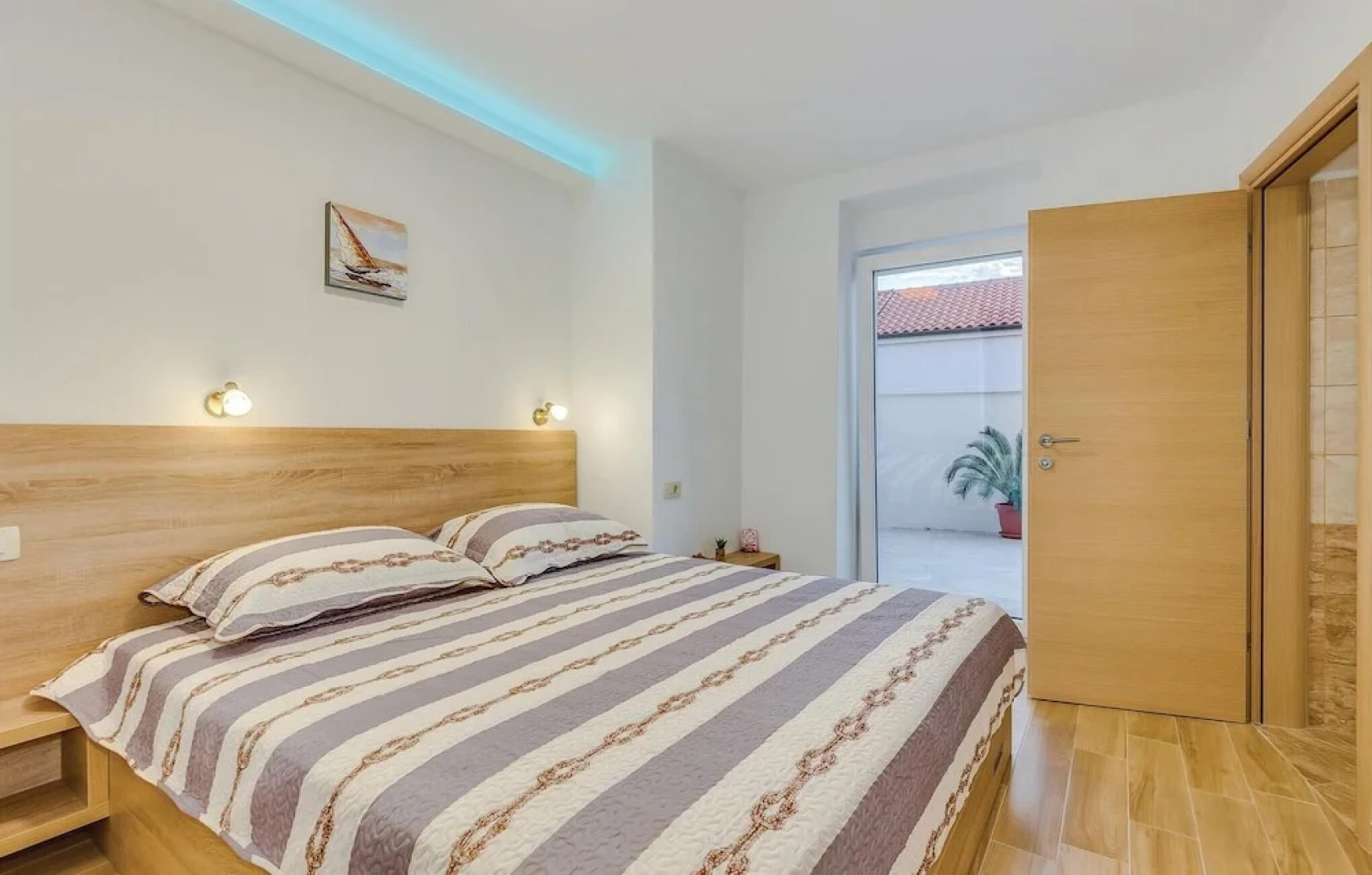 Awesome Home in Novi Vinodolski with WiFi, 4 Bedrooms, Hot Tub