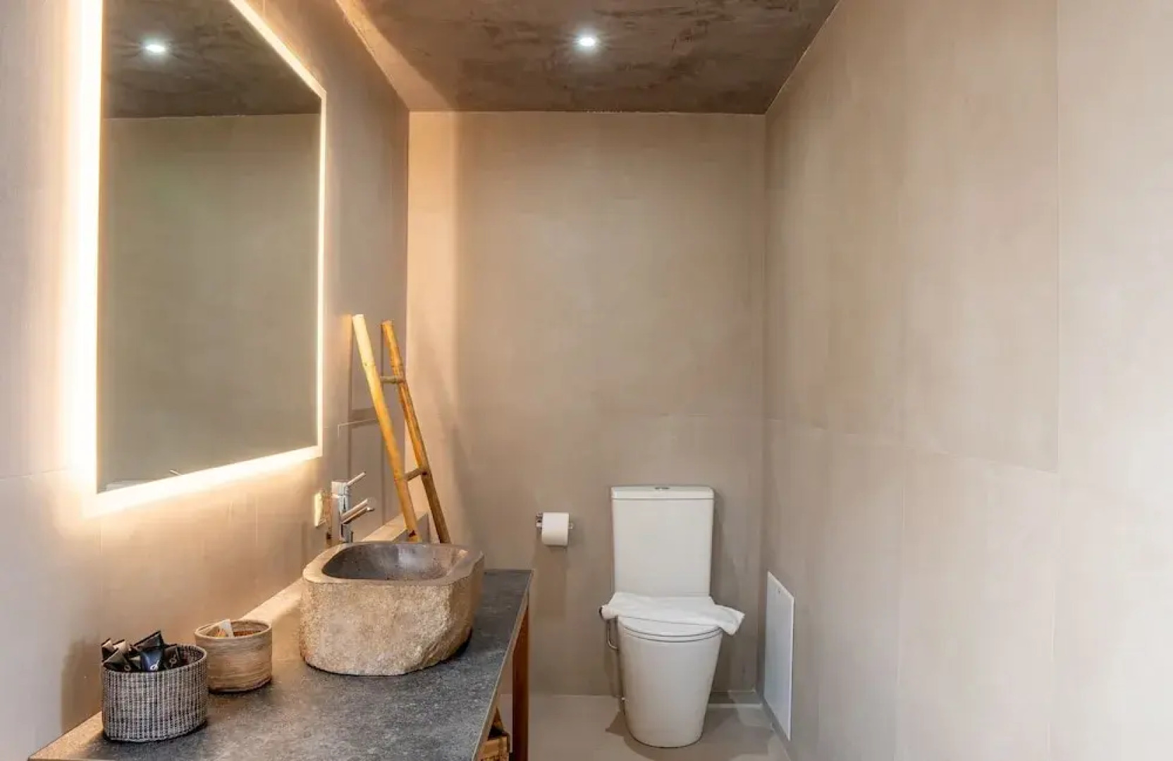 Avelia Luxury Villa With Private Pool