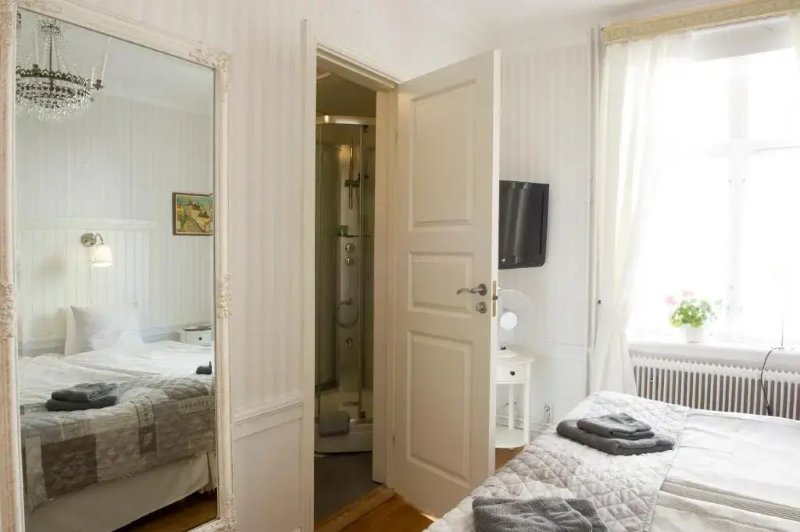 Lilla Hotellet i Nora AB