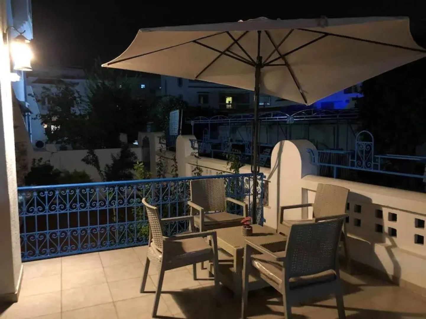 Hammamet northern border (Nabeul), 200m from sea and downtown