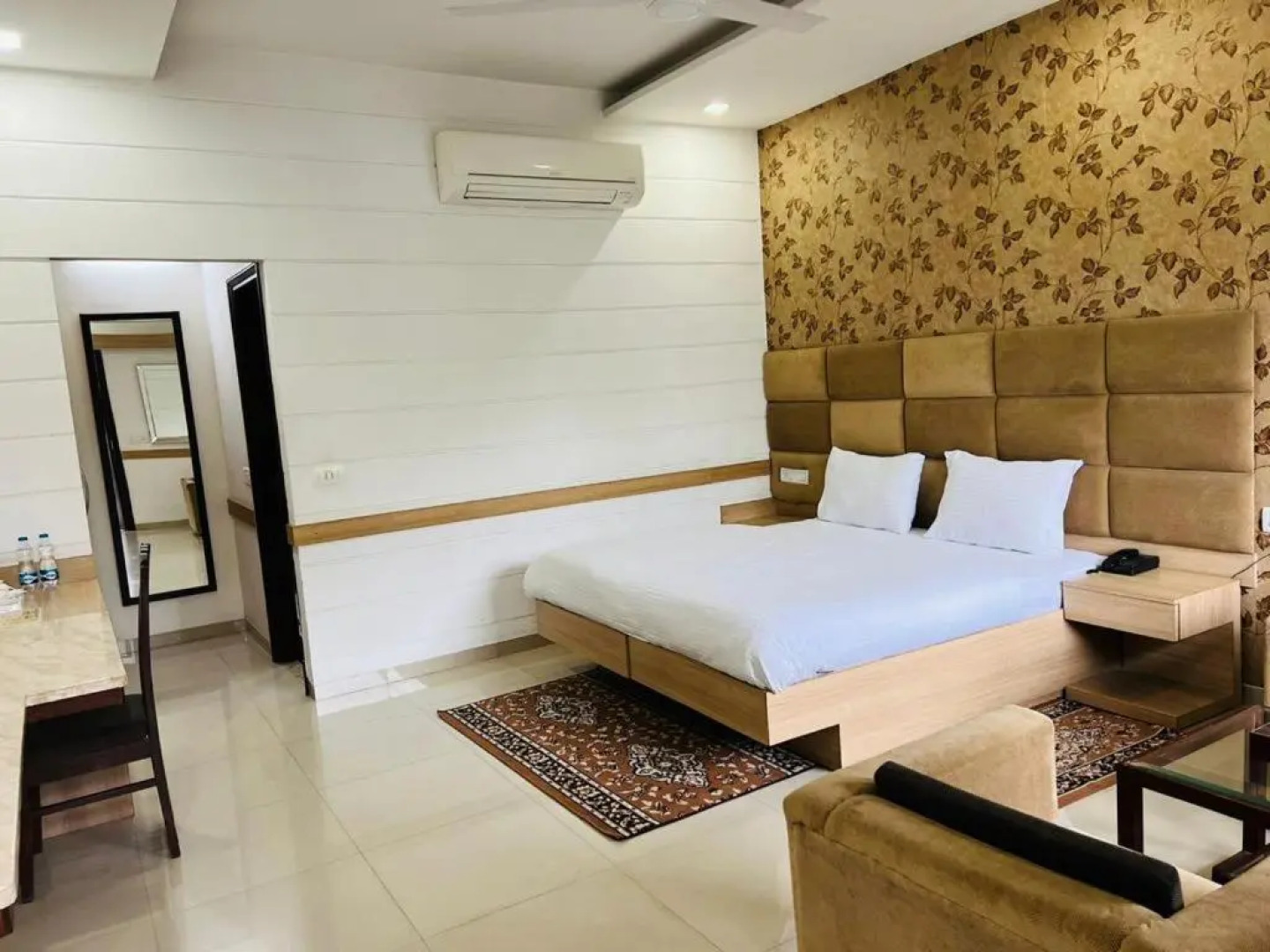 Hotel Whistling Greens