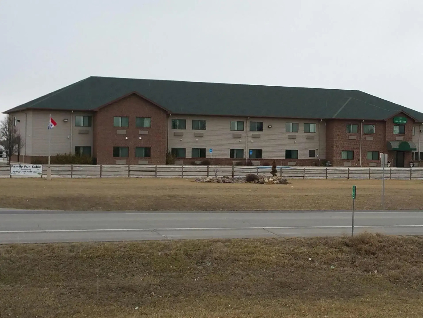 Settle Inn and Suites Seneca