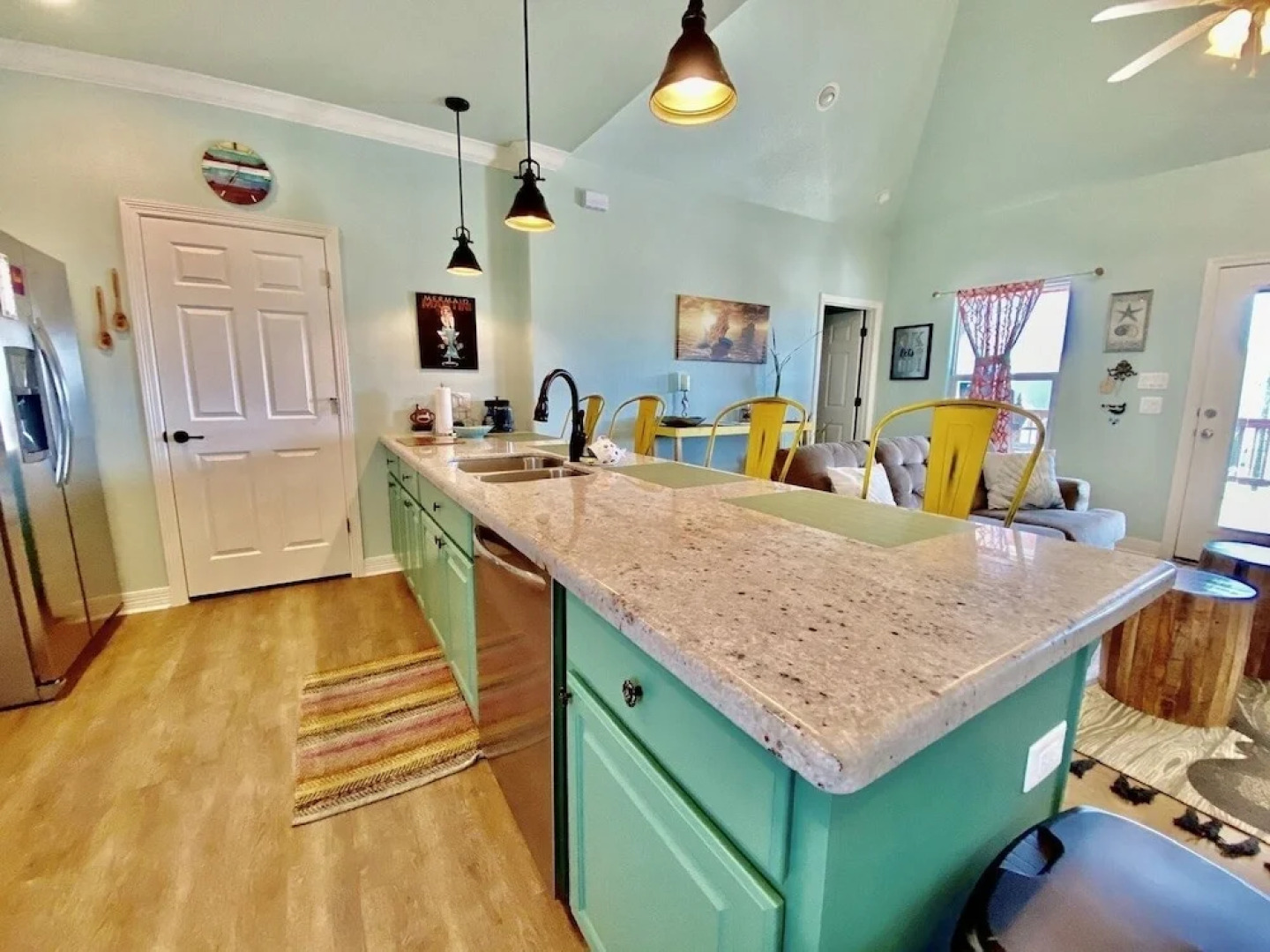 Sea Biscuits & Gravy - 3 Br Home