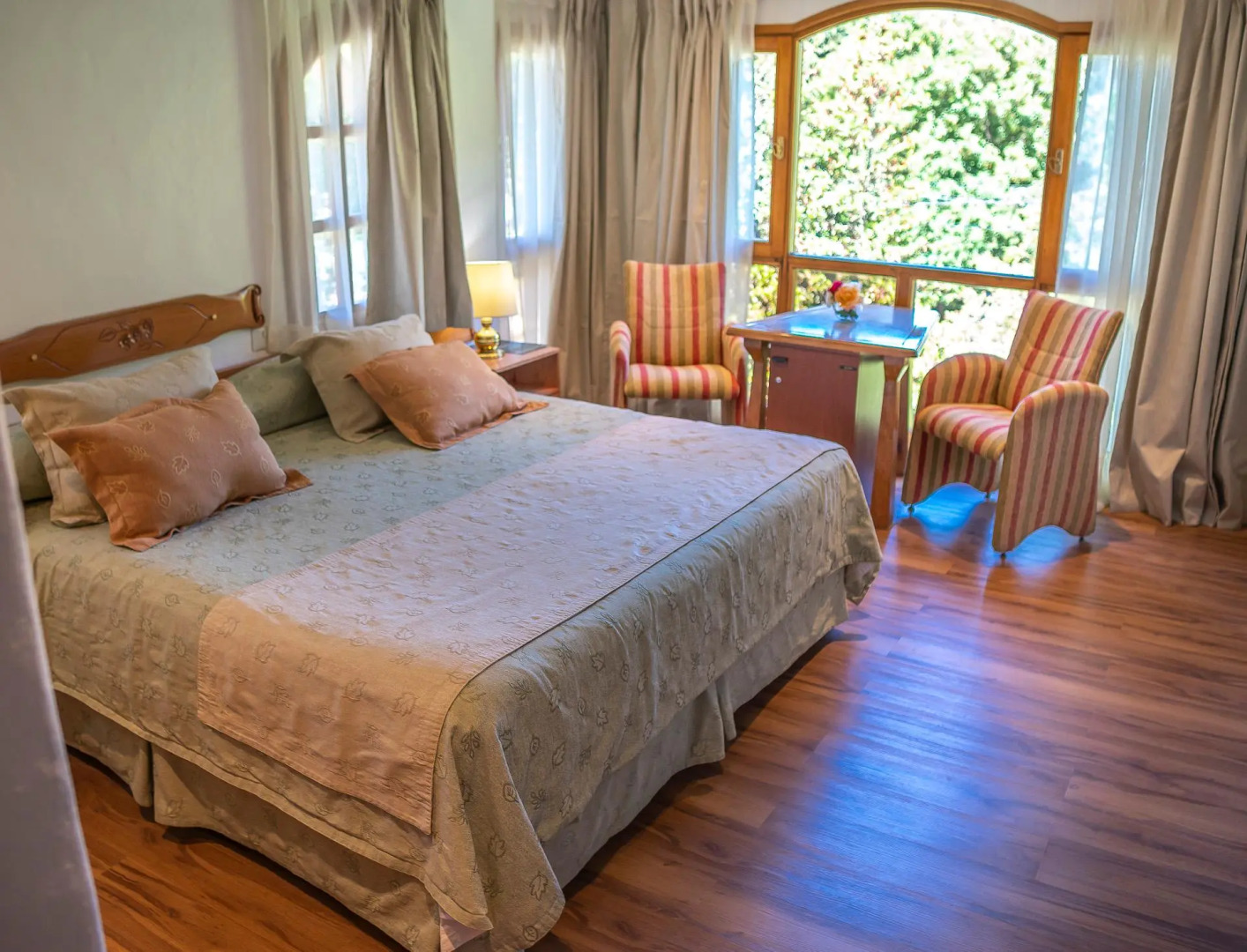 Hotel y Cabañas Le Village