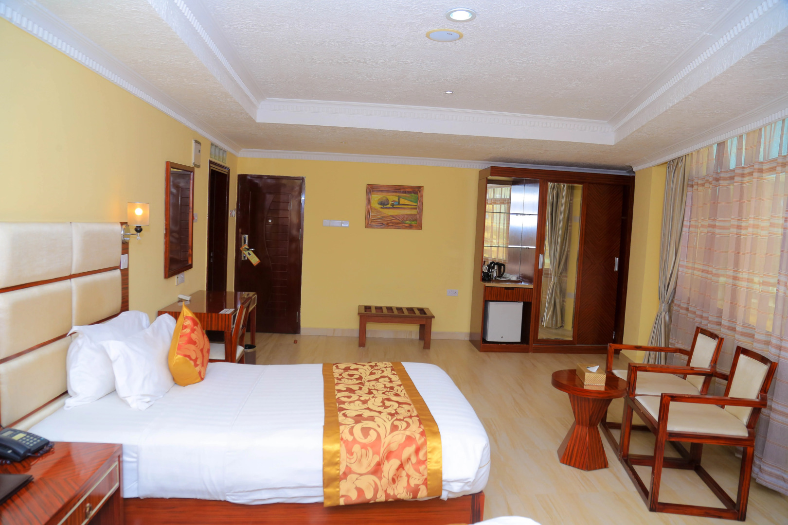 Tiffany Diamond Hotels