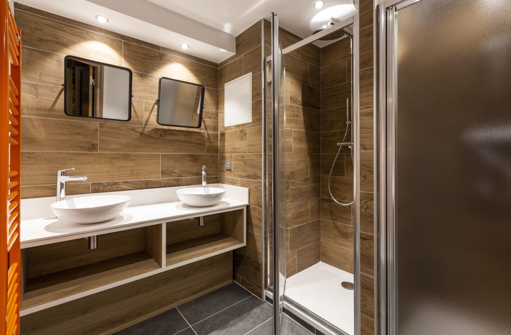 Hotel Base Camp Lodge - Bourg Saint Maurice