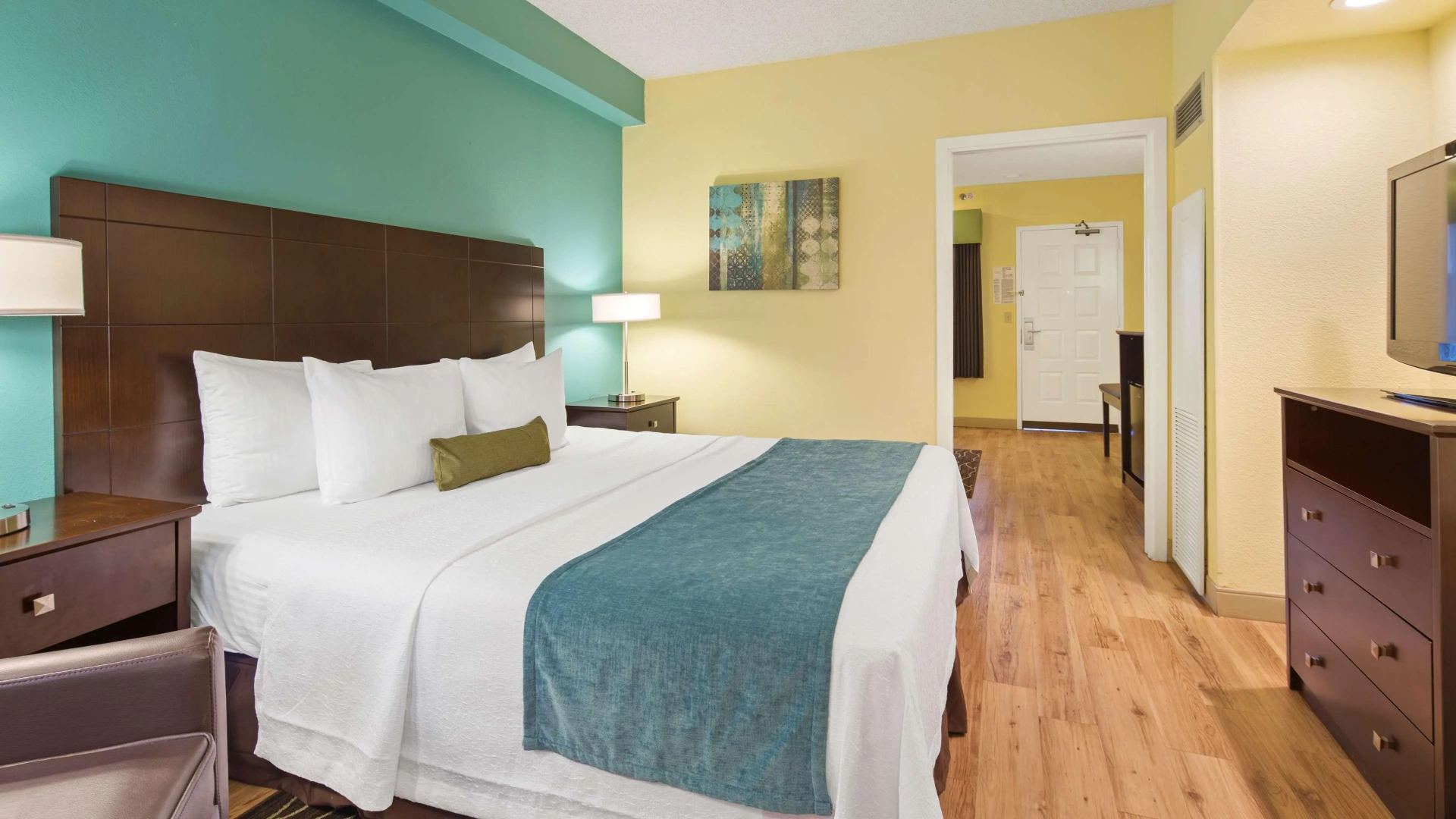 Best Western Plus Deerfield Beach Hotel & Suites