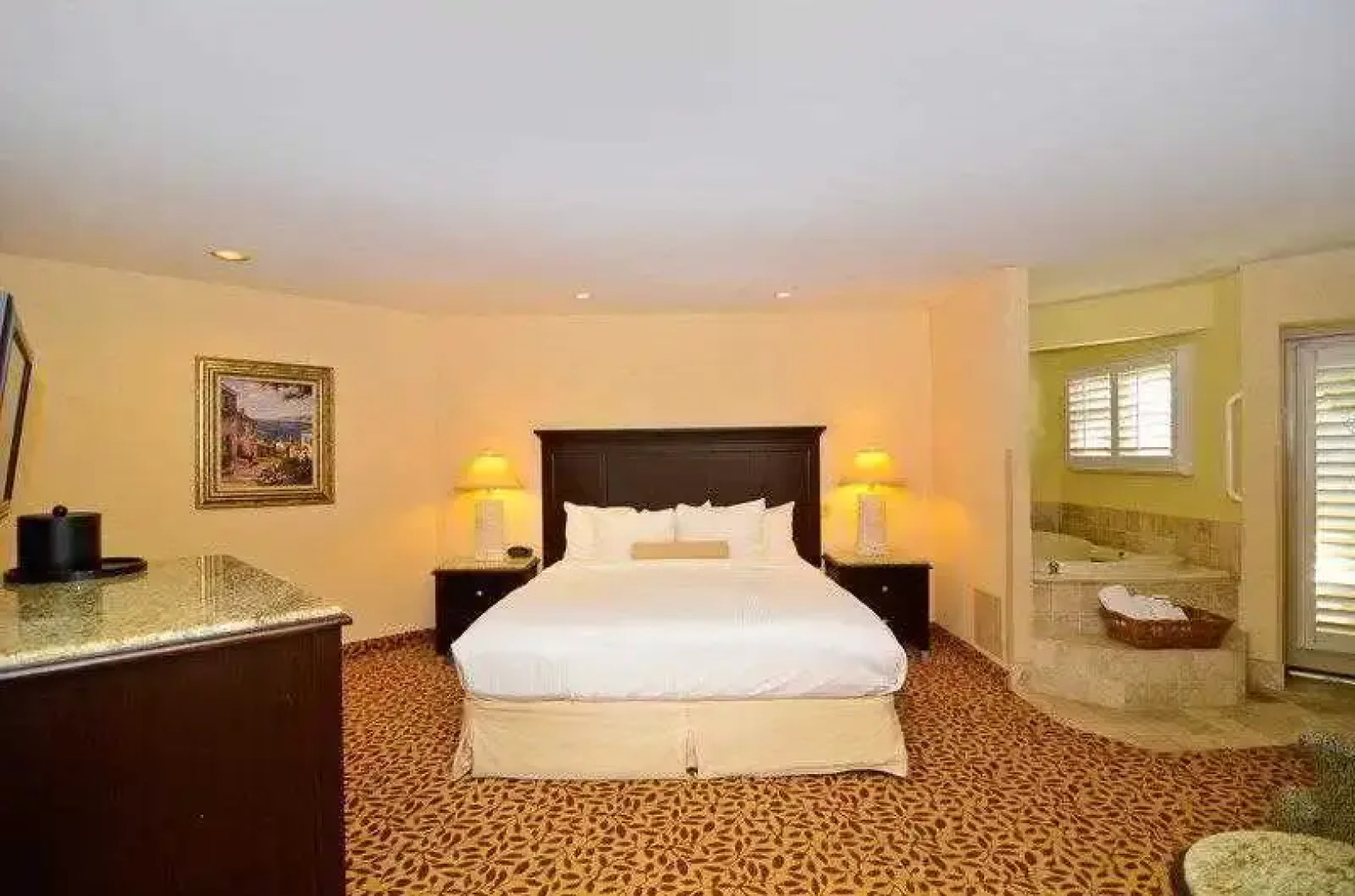 Best Western Plus Laguna Brisas Spa Hotel