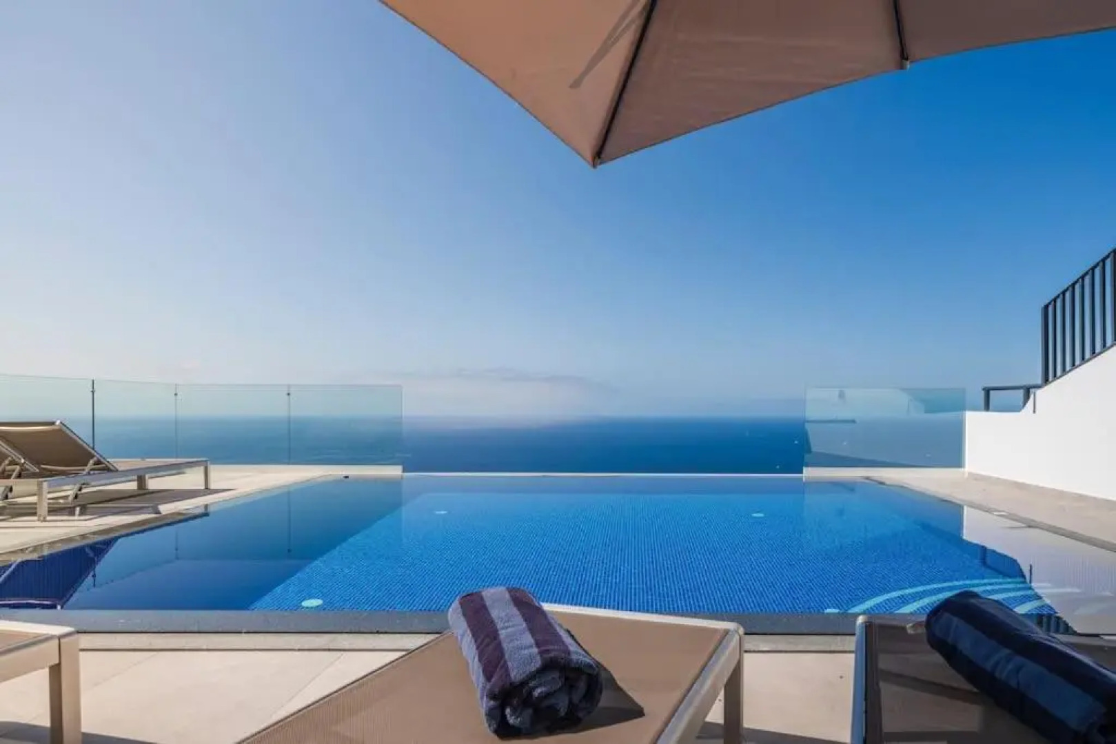 Villa Aquarela by Our Madeira