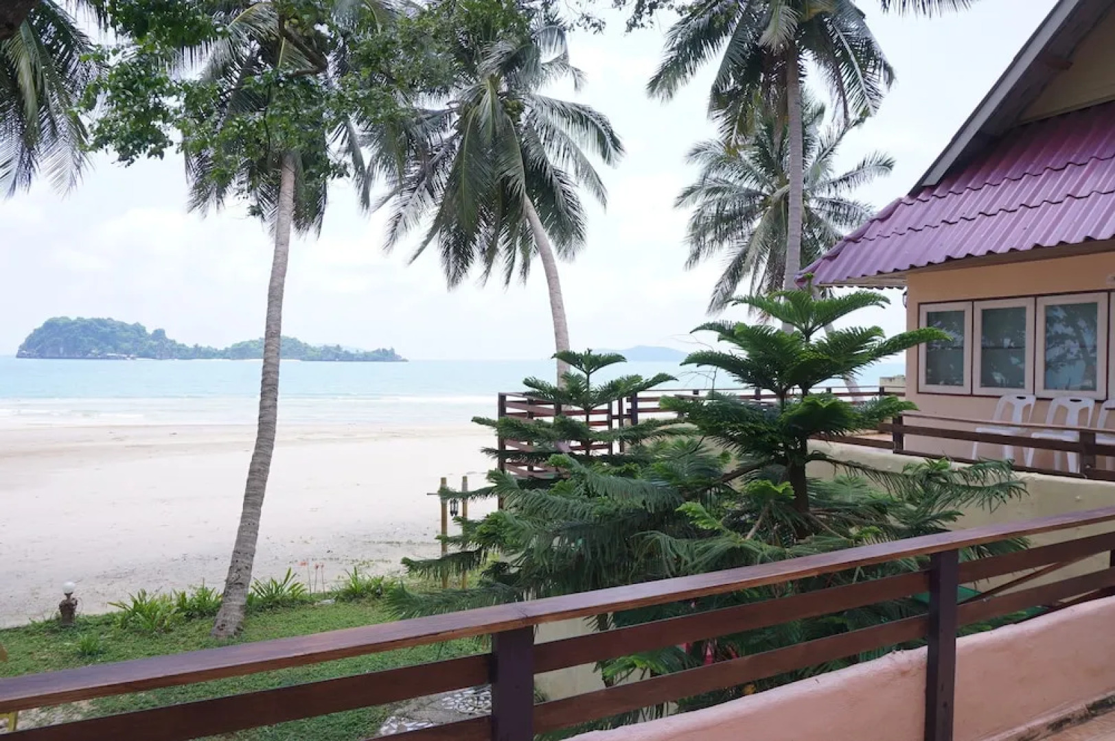 Yaravee Beach and Resort