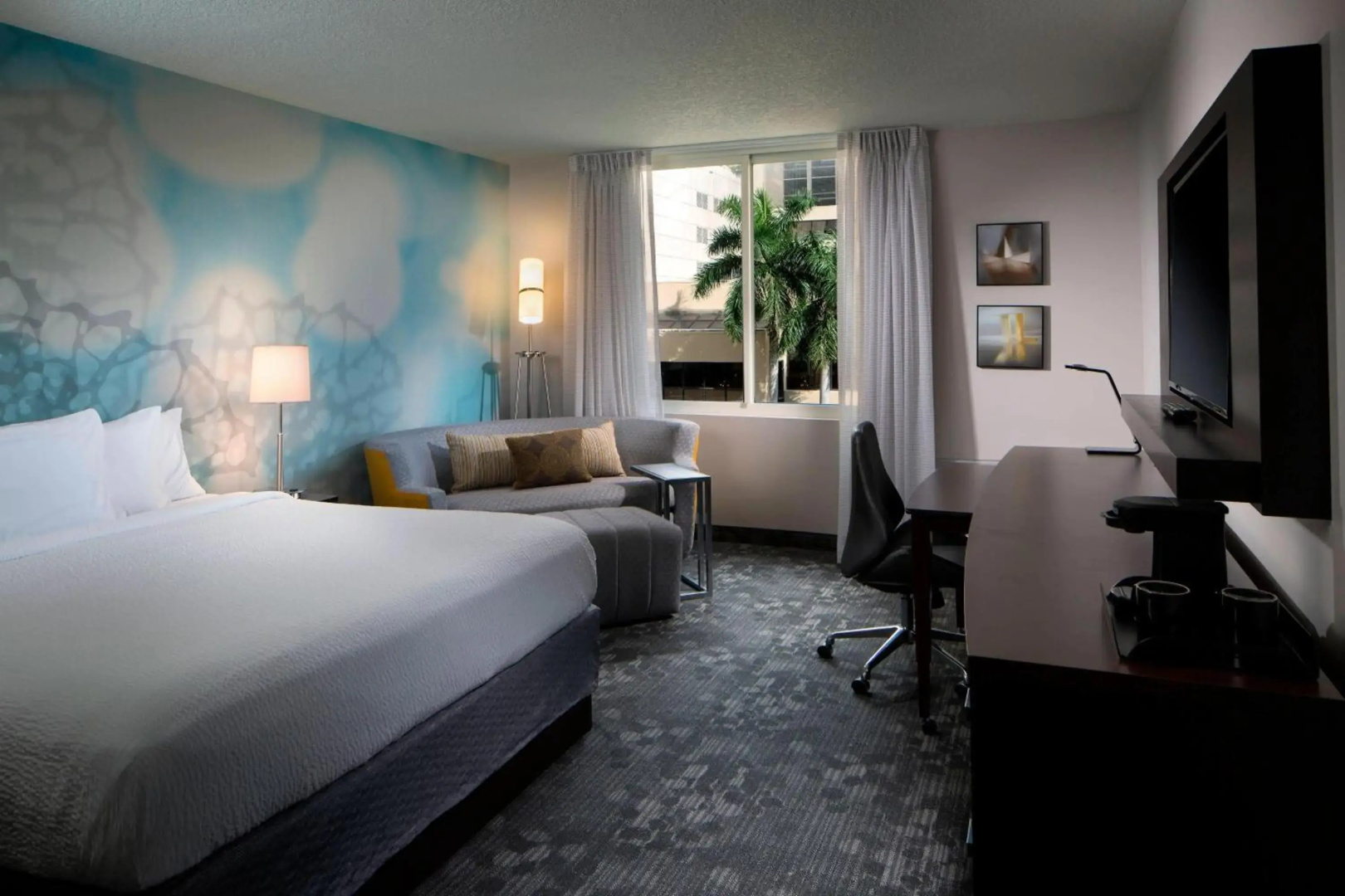 Courtyard by Marriott Miami Dadeland