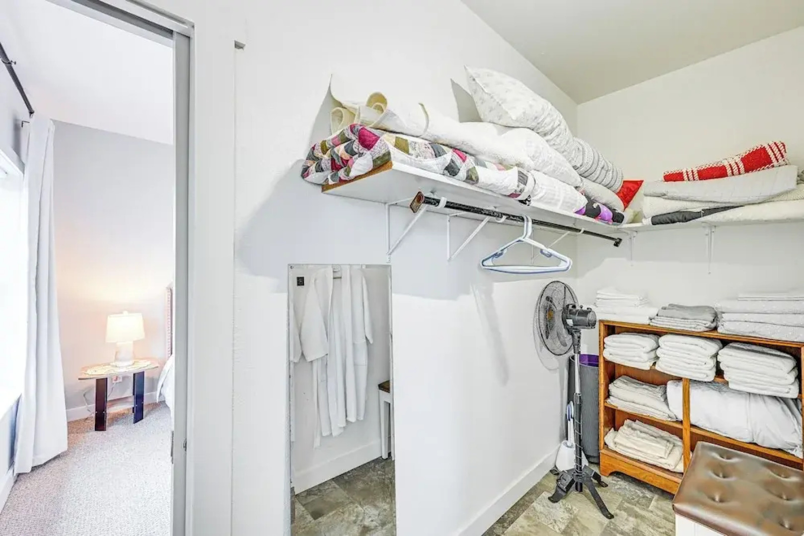 Shipshewana Guest House With Fire Pit!