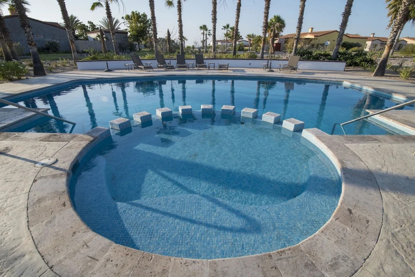 Paraiso Del Mar Resort V103 3 Bed by Casago