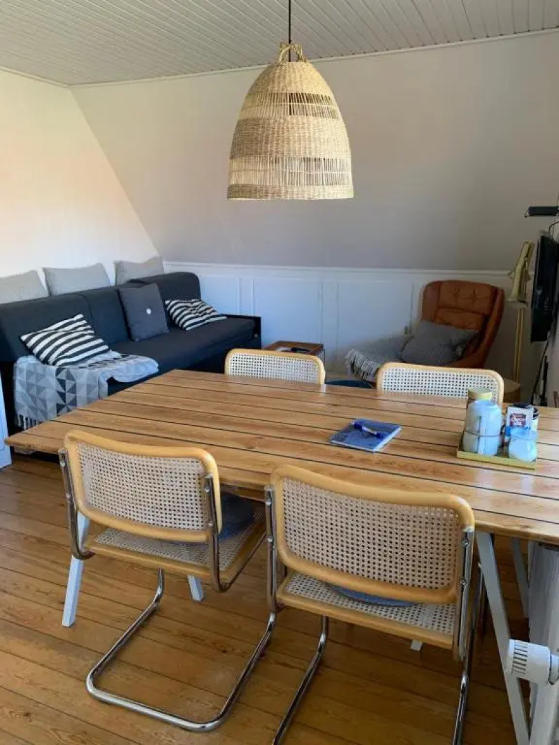 Selvbetjent lejlighed i centrum ved åen