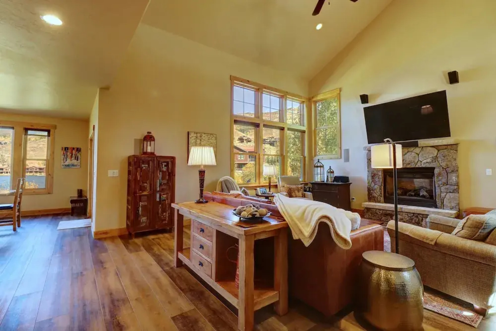 Angler Mountain Ranch 313 3 Bedroom Townhouse by RedAwning