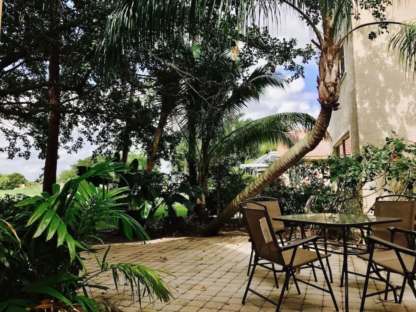 Luxurious Mediterranean Villa