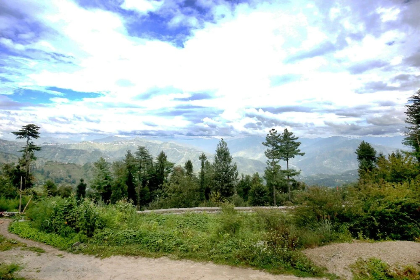 OYO 9347 Home Hill View Apple Orchid 2BHK Villa Fagu