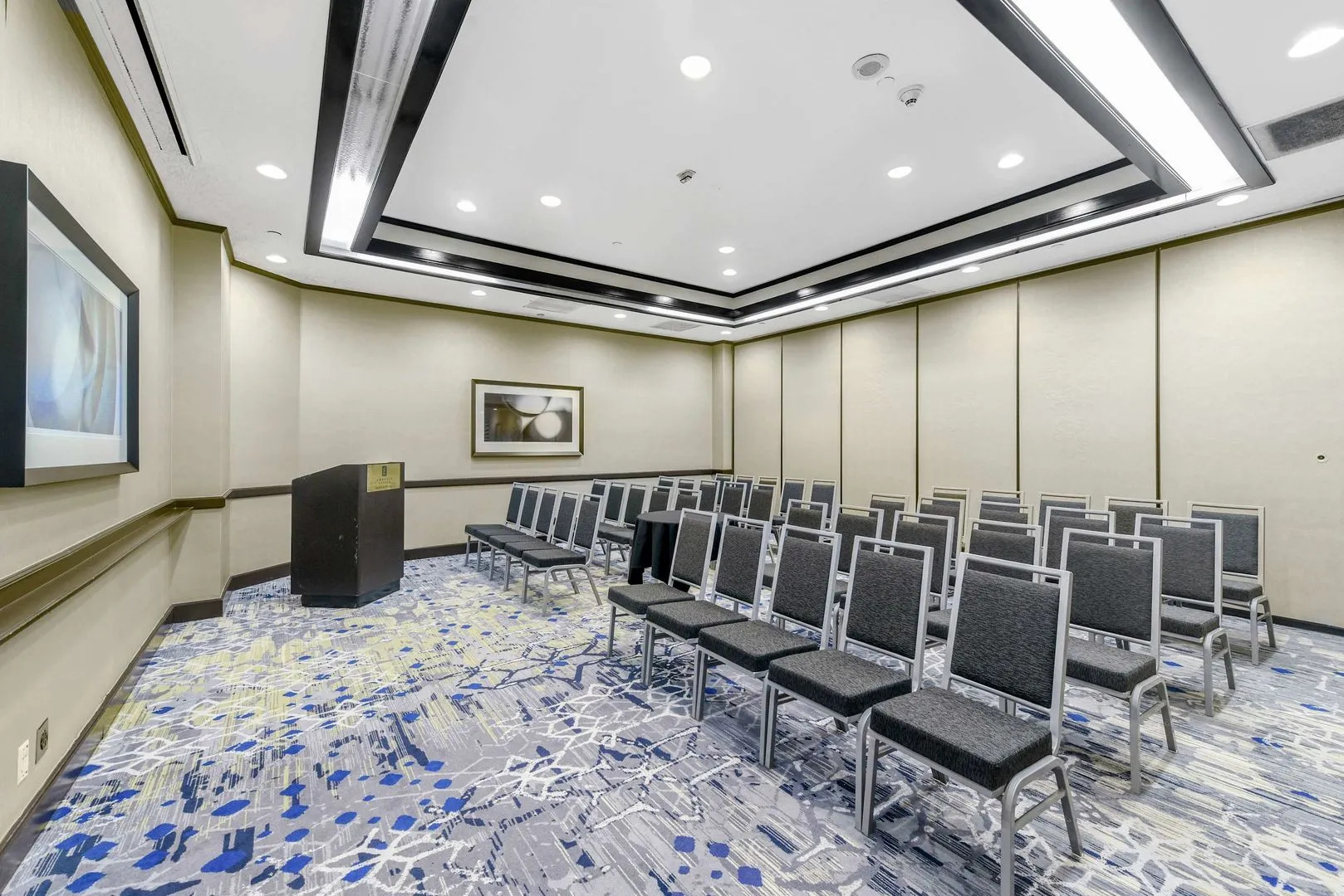 Embassy Suites by Hilton Anaheim Orange