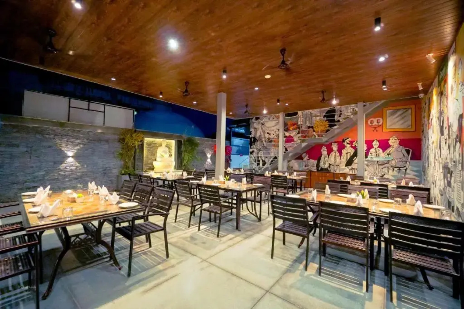 RG Exclusive Hotel-Akola