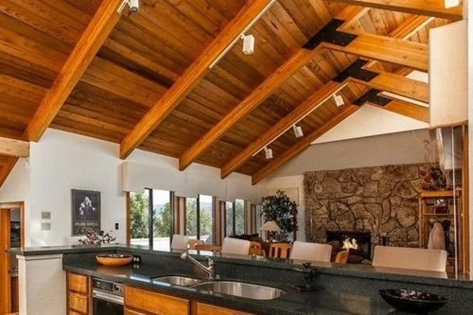 Northridge Hideaway By First Choice Property Management