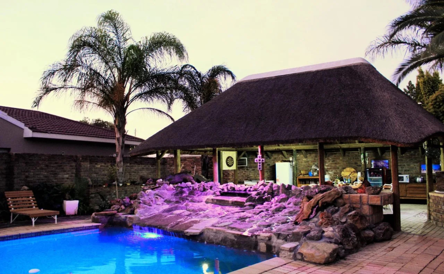 Aan Die Oewer Guest House