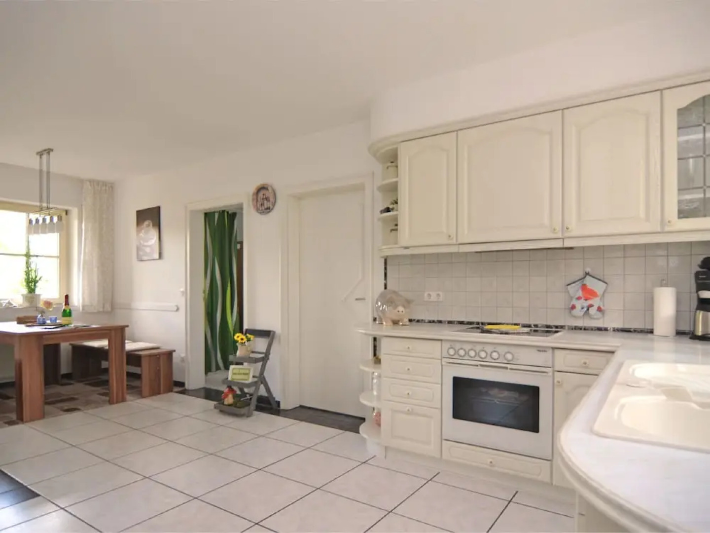 Modern Apartment in Reiste near Forest